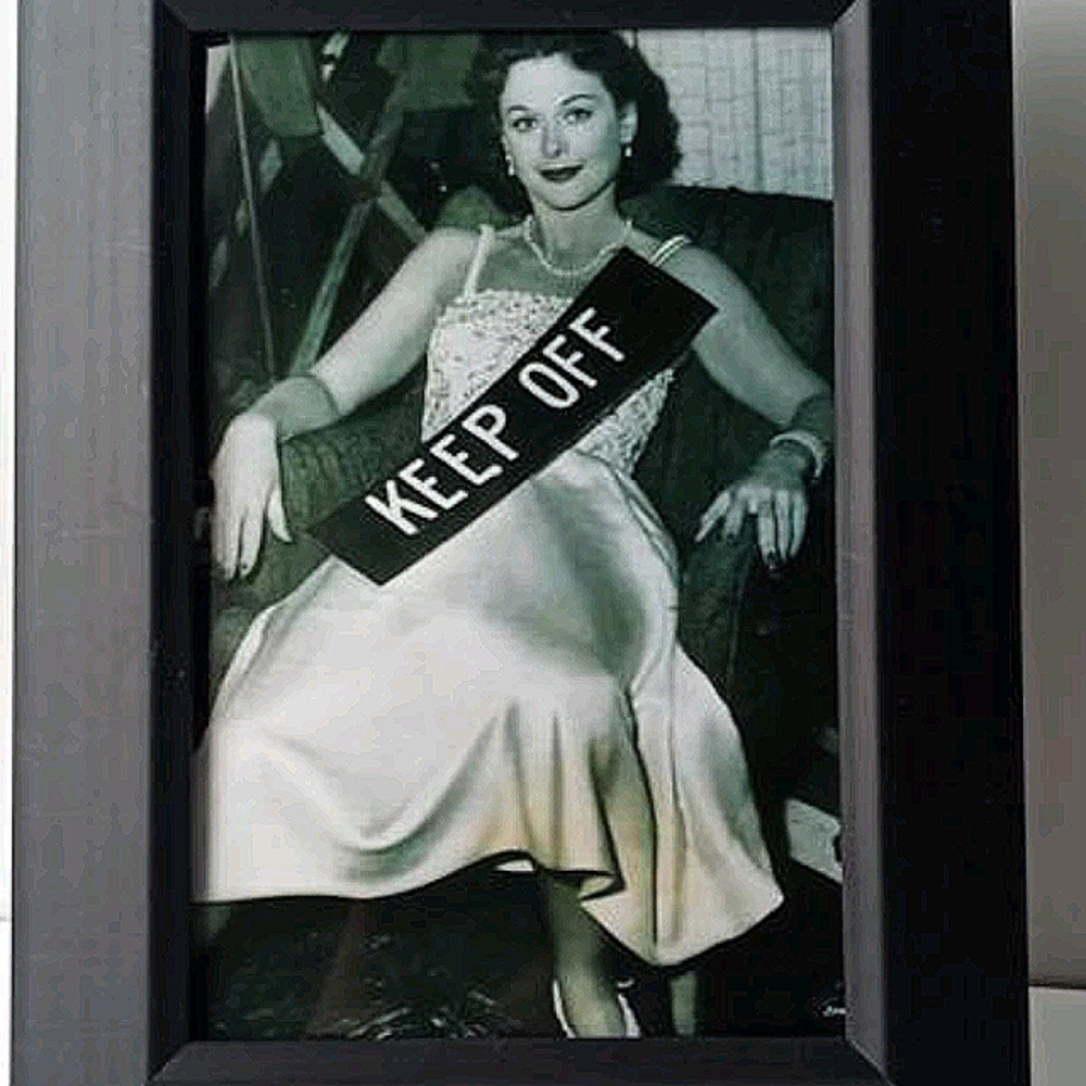 Vintage Feminist Woman Keep Off Retro Female Boho - Picture 9 of 9
